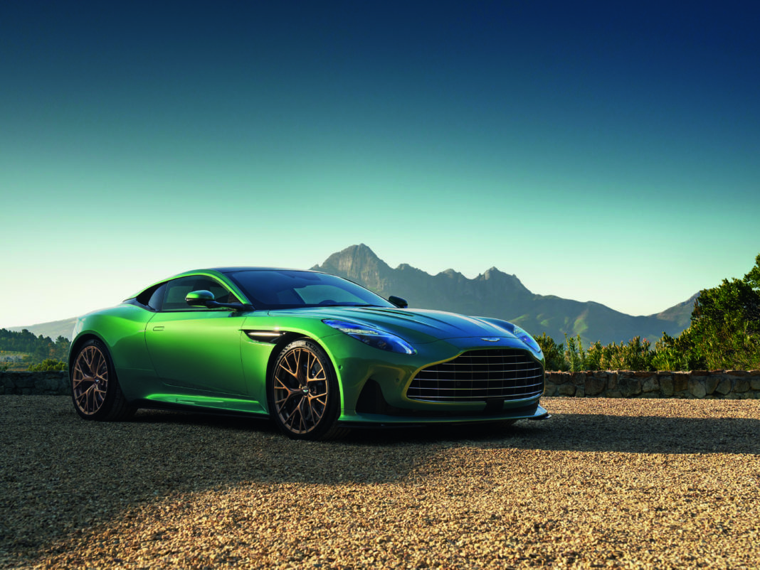 Twelve Point - Der neue Aston Martin DB12